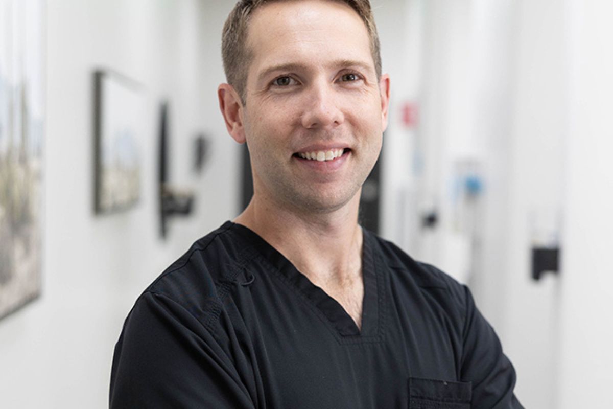 Dr. Mark Lamborn dentist in phoenix